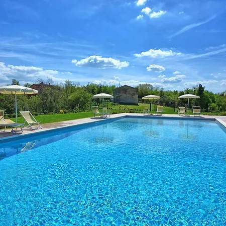 Villa Bonriposo By Posarellivillas